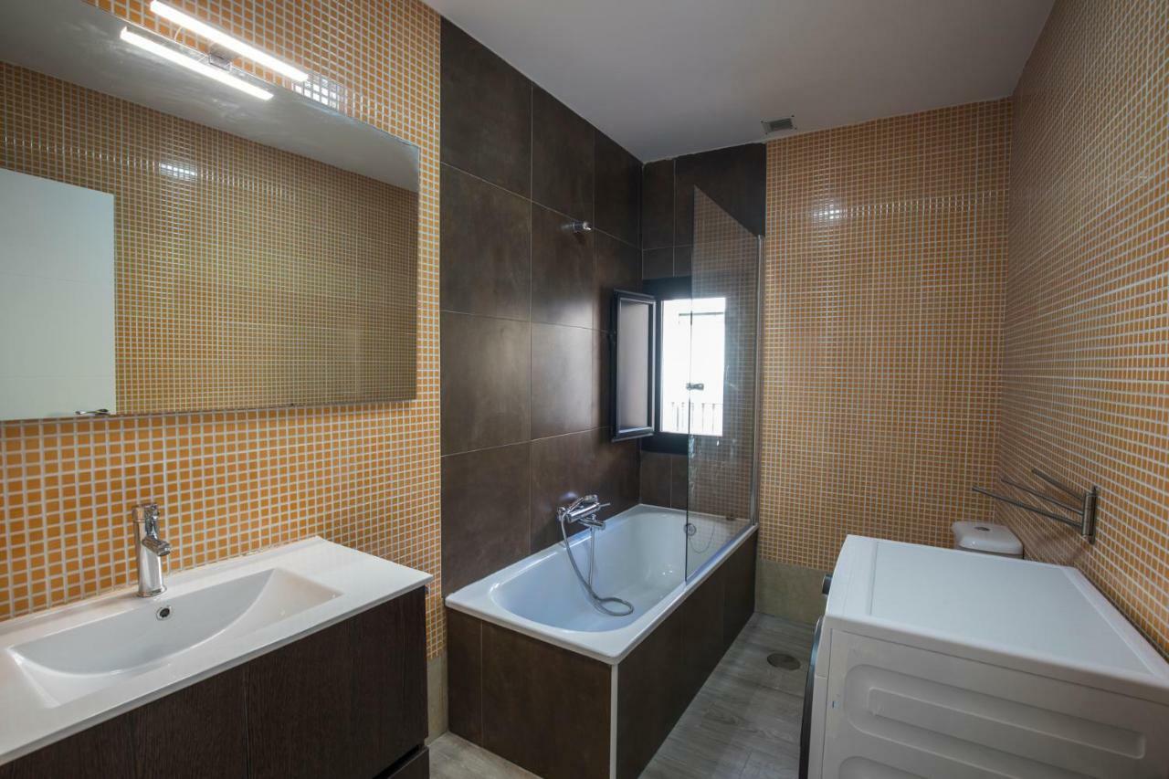 Apartamentos Caceres Turistico エクステリア 写真